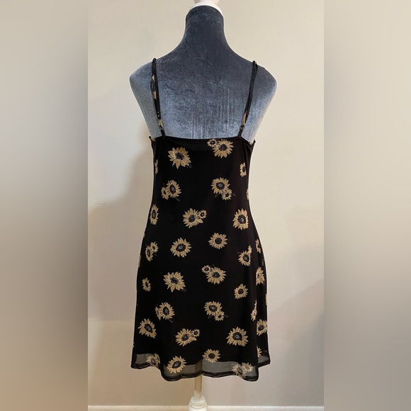 BP Nordstrom Sunflower Dress Size Medium - Picture 3 of 6